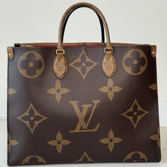 Louis Vuitton OnTheGo GM Giant Monogram Tote Bag - Picture 1 of 11